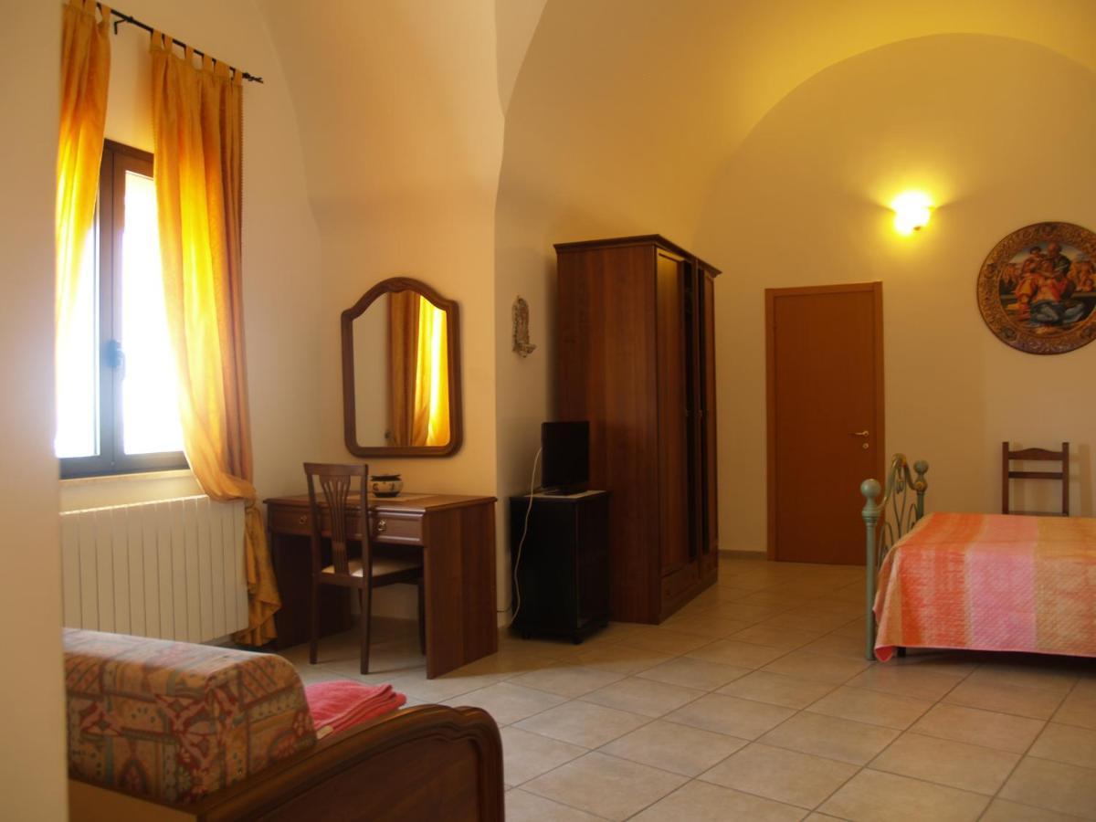 Sogni D'Oro Bed & Breakfast Гроталие Екстериор снимка